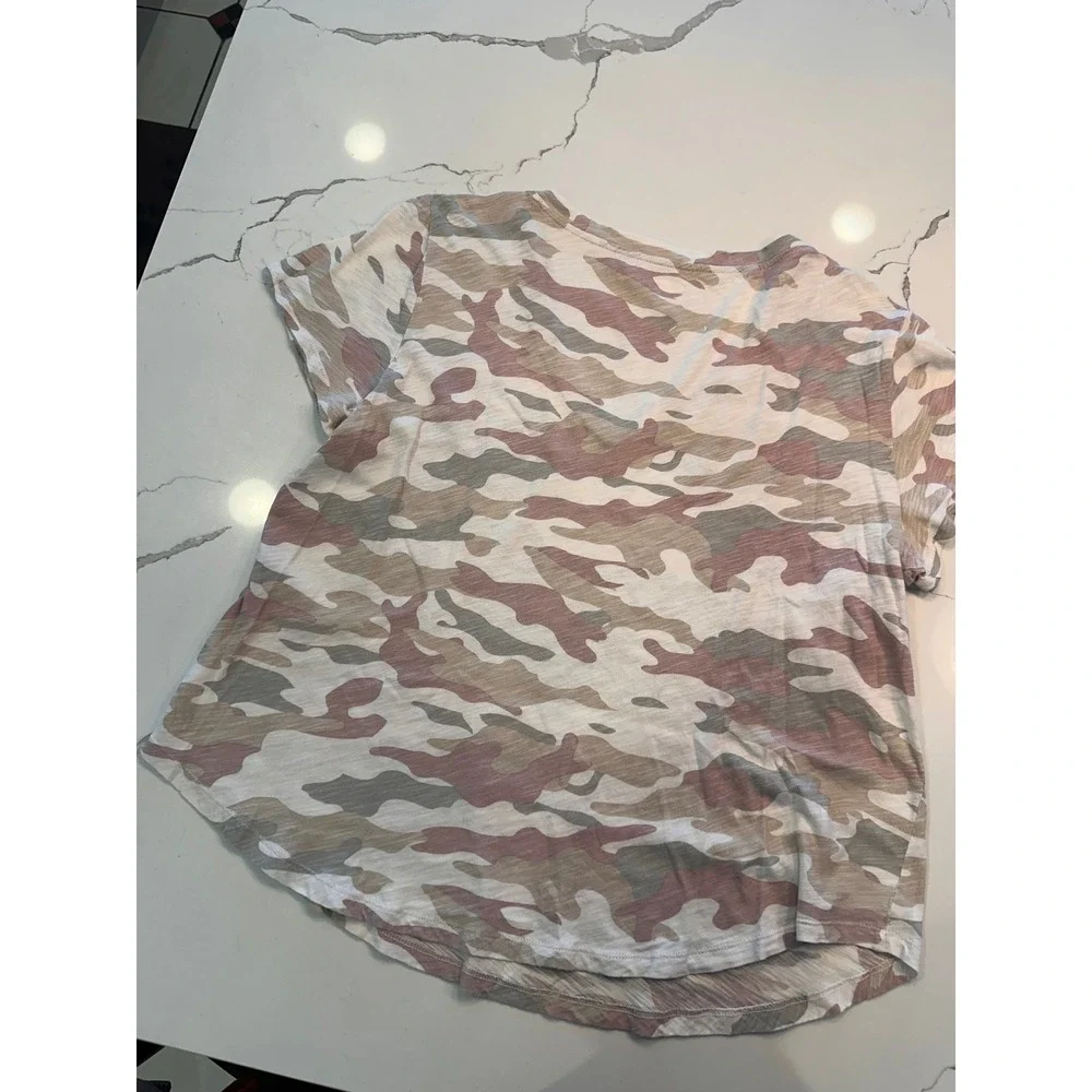 Womens Top Bundle Chances R Button Down Dept 222 Tank Old Navy Camo Tee Size M